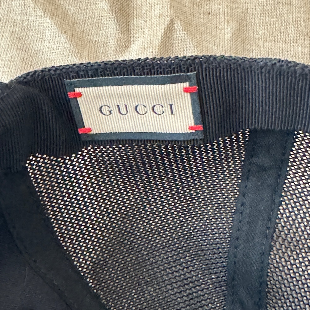Size S - Gucci Embroidered Logo Baseball Cap black red patch - Picture 4 of 7